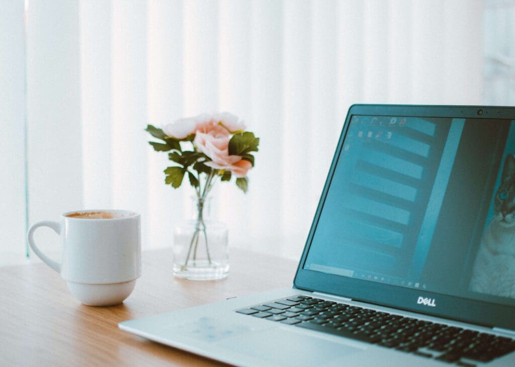 How to Overcome the Risks and Create a Great Website for HOA Members? 1 website for hoa