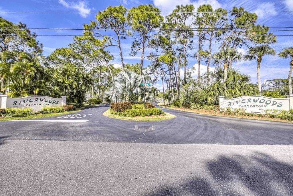 Customer Success Stories: Riverwoods Plantation & Neigbrs 1 Riverwoods Plantation image