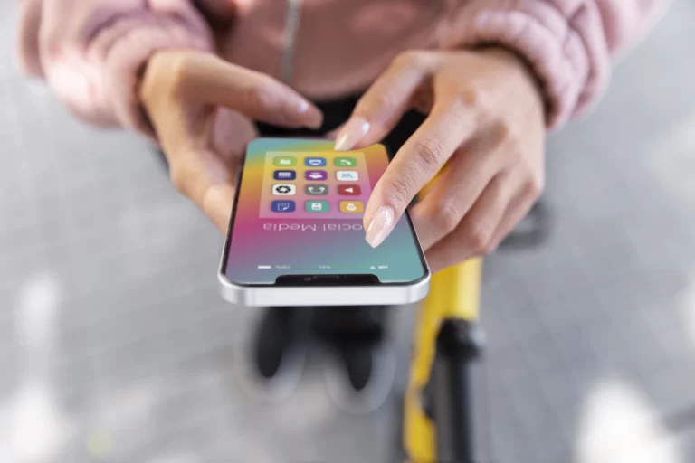 A woman using using an hoa management app on her phone